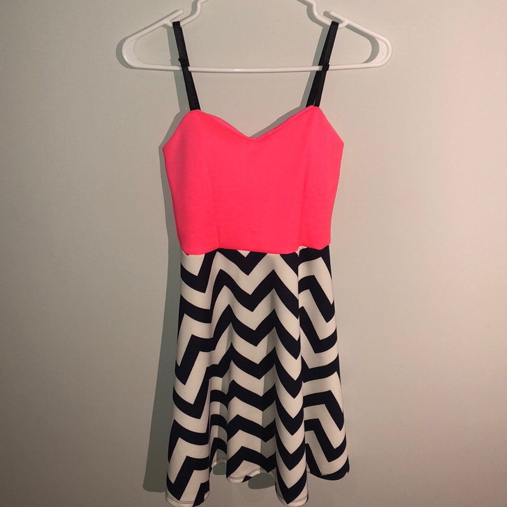 Short dress